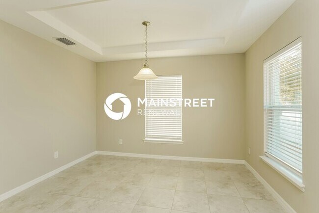 Building Photo - 4 Bedroom Pet-Friendly Home in Cape Coral, FL with Main Street Renewal