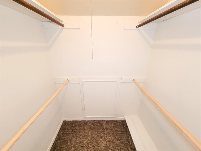 Building Photo - 16614 Cairnway Dr