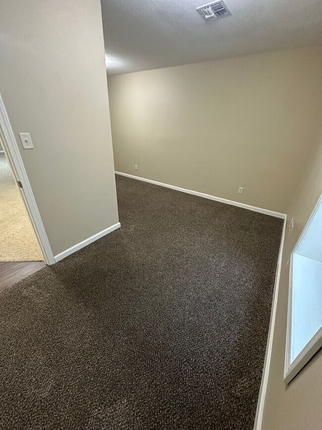 Building Photo - 2810 Jefferson St