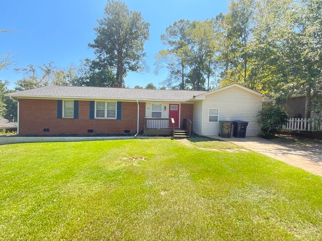 Primary Photo - 1421 Wapoo Dr