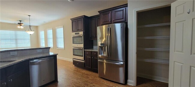 Building Photo - 4565 Flycatcher Dr
