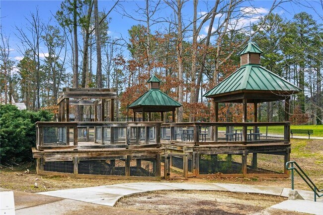 Building Photo - 5291 Manhasset Cove