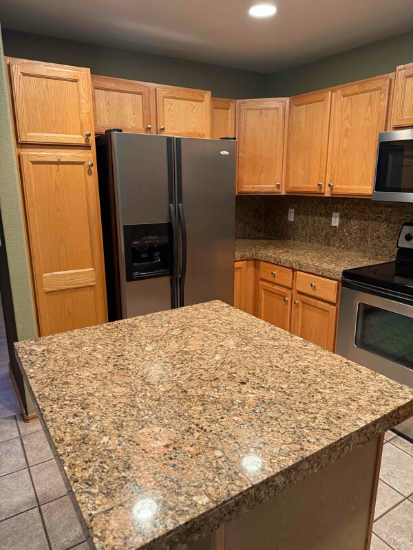 Building Photo - 9302 Wolfe Dr