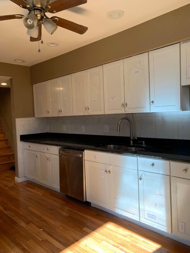 kitchen - 61 S 19th St