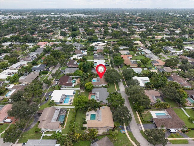 Building Photo - 7460 NW 7th Ct