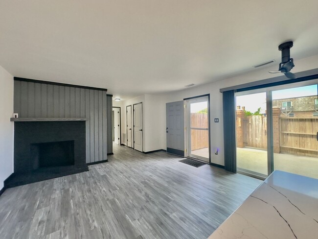 Building Photo - 403 Angler Way