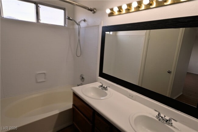 Building Photo - 1512 Chapel Cove Ct