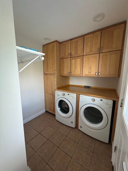 Large laundry space in unit - 24 Parker Ave