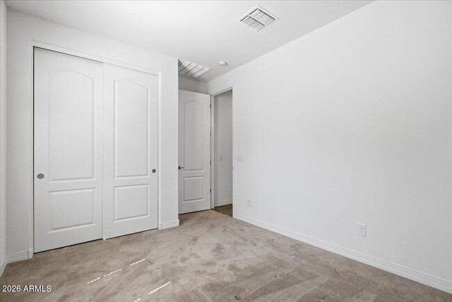 Building Photo - 8613 S 41st Glen