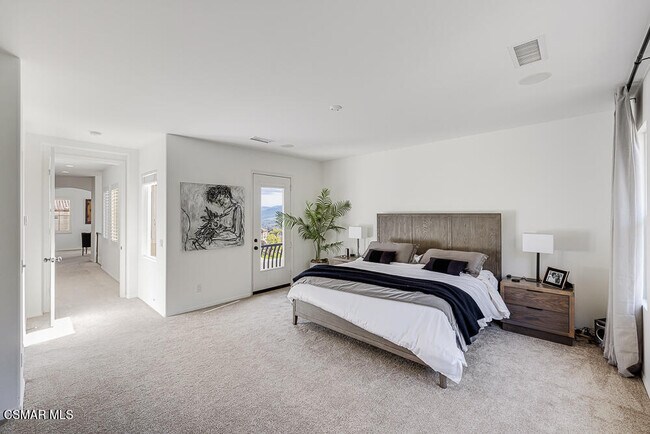 Building Photo - 6103 Deerhill Rd