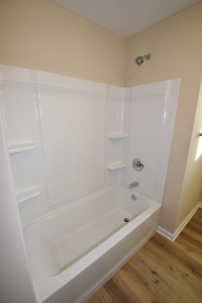 Building Photo - 3 Bedroom, 2 Full Bath Home in S Hancock S...