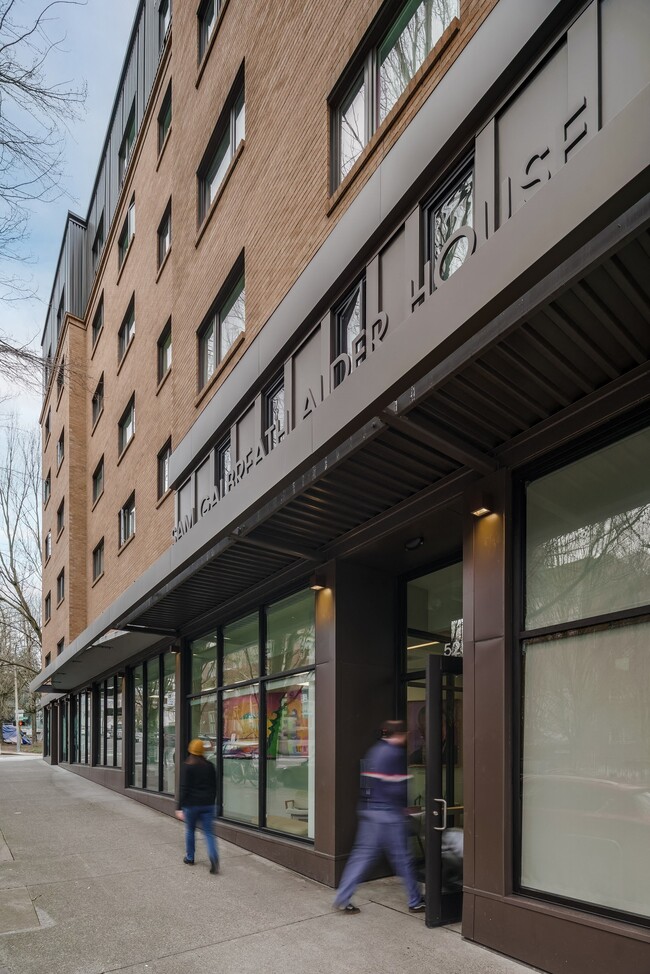 Building Photo - Alder House