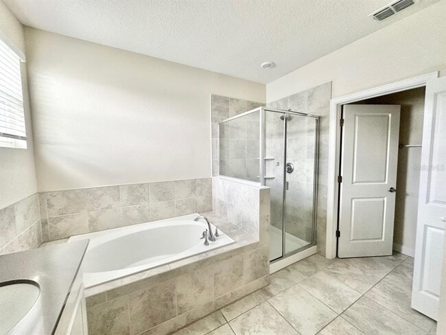 Building Photo - 2921 Title St