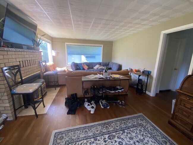 Building Photo - Walk to Whole Foods, Catch a Game at Civic Field, and Ride the Bus with Ease – Prime Lakeway Loca...