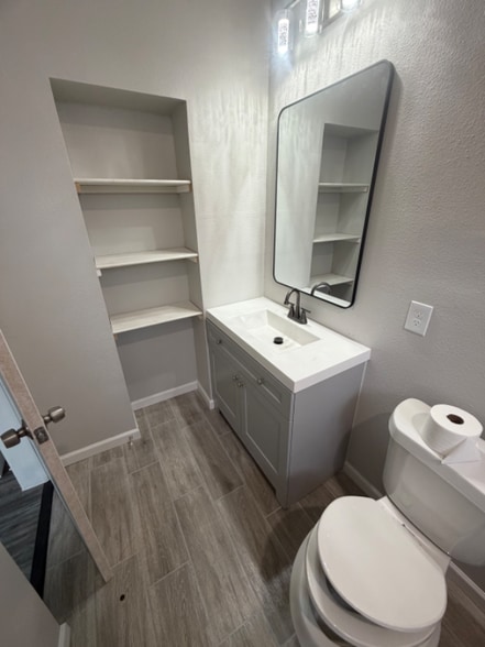 Building Photo - 1623 W Ashby Pl