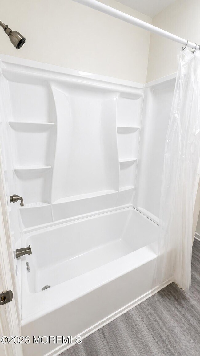 Building Photo - 21 Atkins Ave