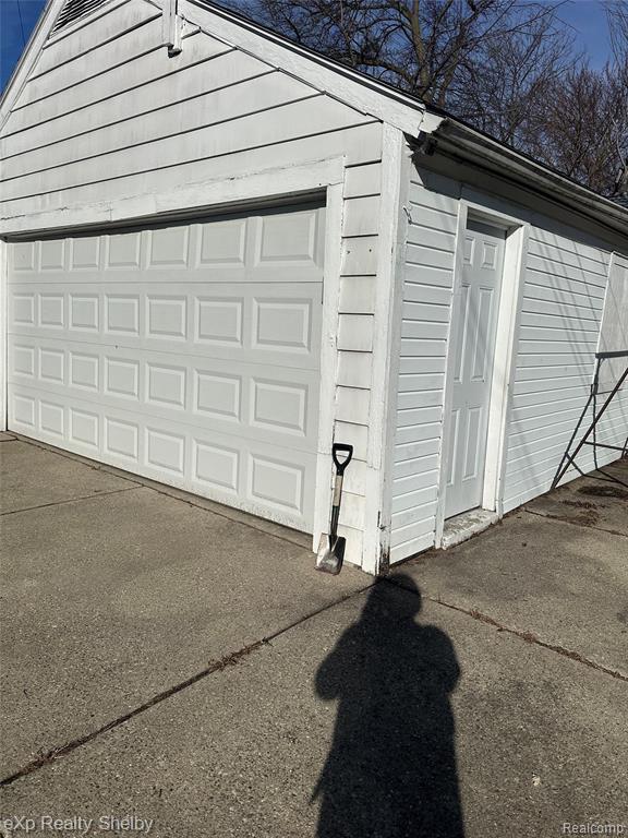 Building Photo - 3865 Grayton St