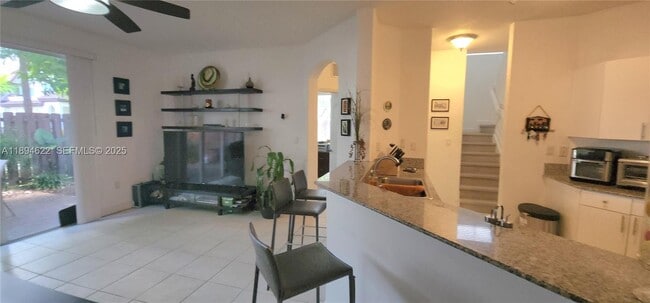 Building Photo - 10955 NW 87th Ln