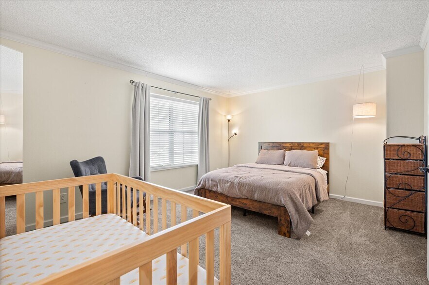 Building Photo - 3461 S Ammons St