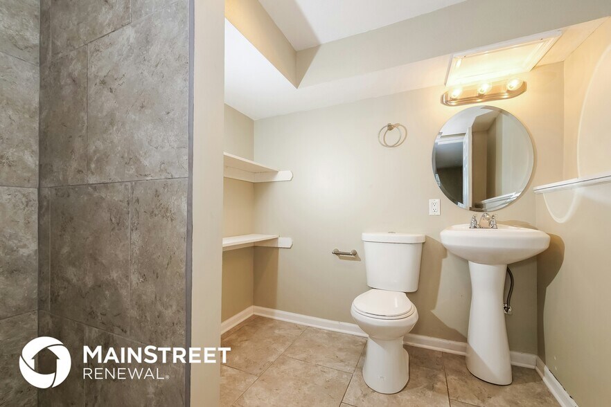 Building Photo - 7106 Ballentine St