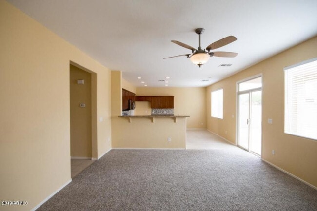 Building Photo - Gorgeous 4 Bed Laveen home in reputed Trailside Point community ++ WALK TO SCHOOL !!