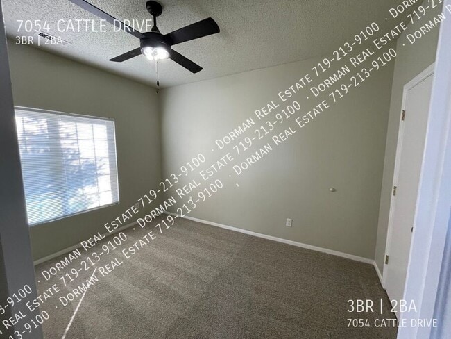 Building Photo - 7054 Cattle Dr