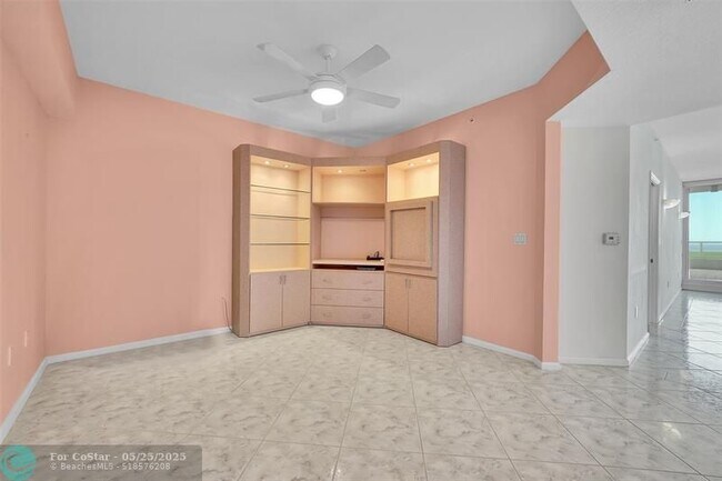Building Photo - 6001 N Ocean Dr