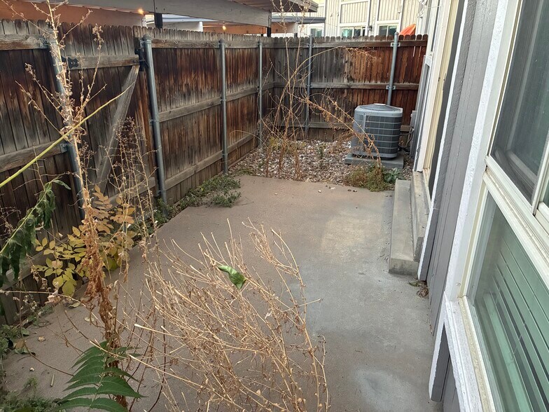 Patio - 6495 Happy Canyon Rd