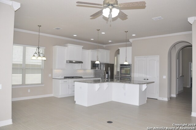 Building Photo - 523 Tranquil Oak