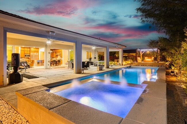 Building Photo - 8396 Sweetwater Creek Way