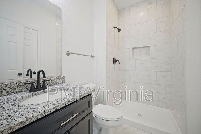 Building Photo - 105 Gilmerton Ave