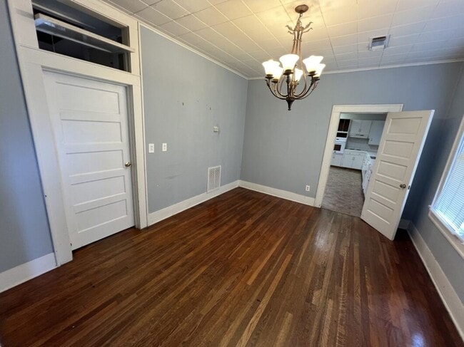 Building Photo - Spacious 5-Bedroom Home in Prime Zachary Location