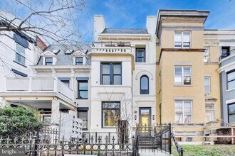 Building Photo - 1444 Harvard St NW