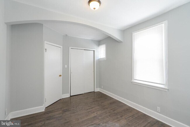 Building Photo - 7401 Andrews Ave