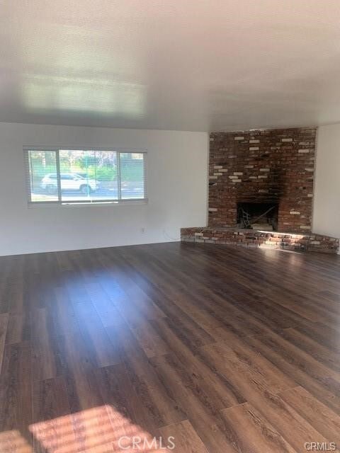 Building Photo - 3452 Towne Center Dr