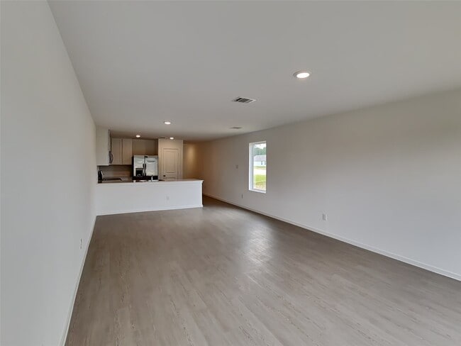 Building Photo - 18711 Barrichello Dr