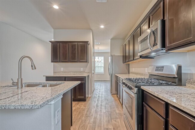 Building Photo - 14122 Silver Falls Ct