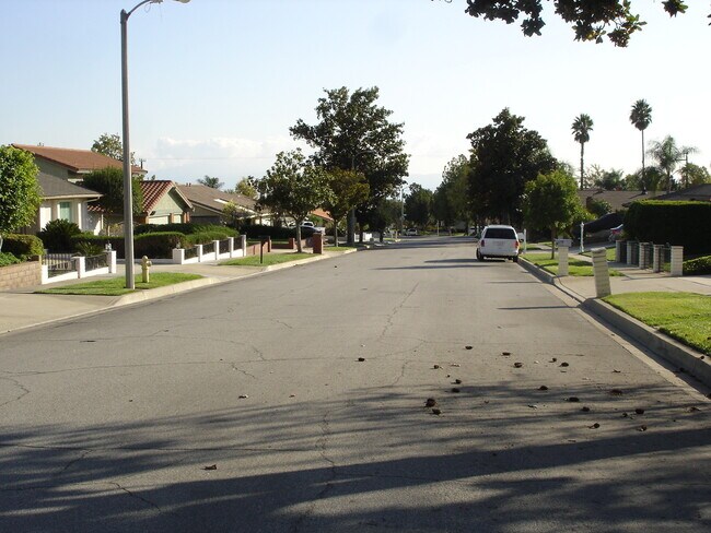 Building Photo - 1838 Coolcrest Way