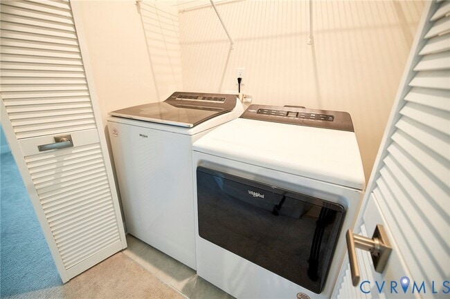 Building Photo - 11190 Winding Brook Terrace Dr