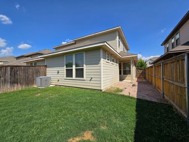 Building Photo - 727 Gristmill Dr