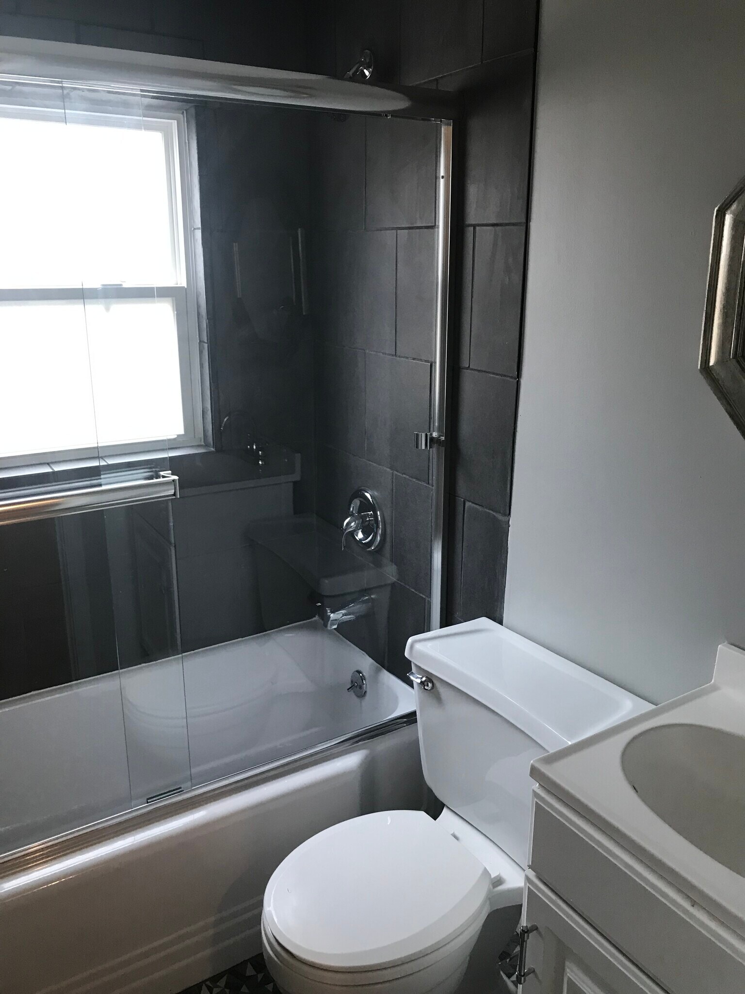 Building Photo - 5214 Cedar St