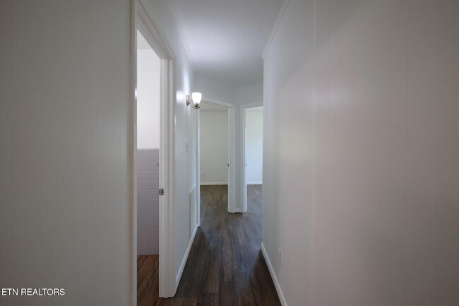 Building Photo - 2107 Tipton Station Rd