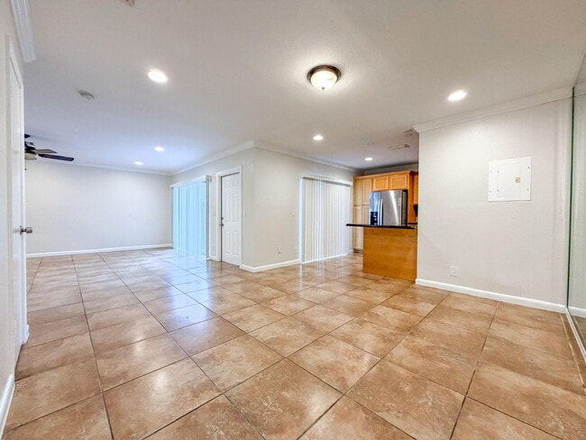 Building Photo - 1827 N Congress Ave