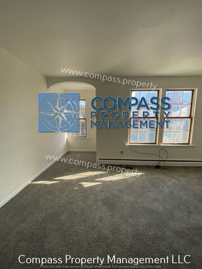 Building Photo - $ 1795 - 4 Bedroom, 1.5 Bath 3 Floor Home,...