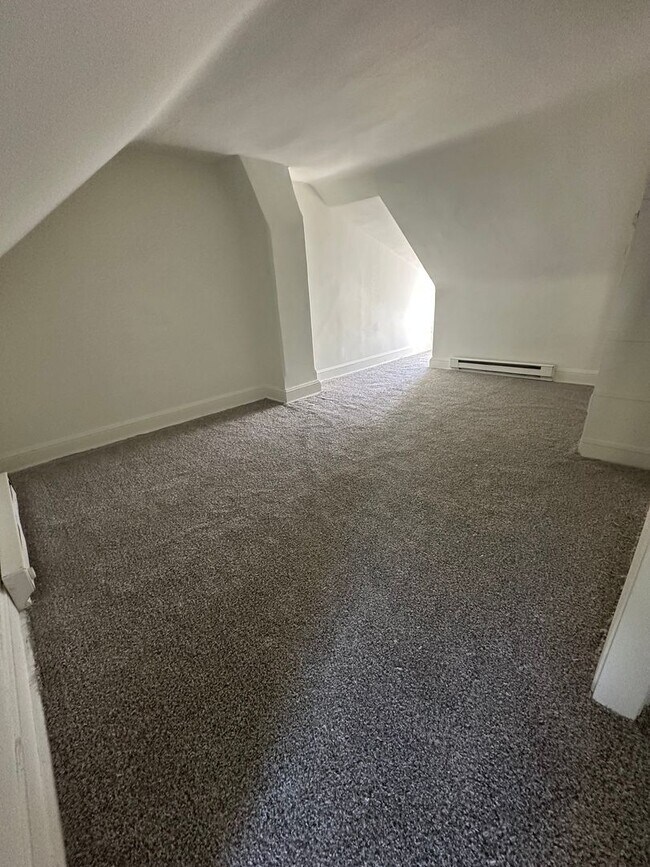 Building Photo - Beautiful 3 bedroom House for rent