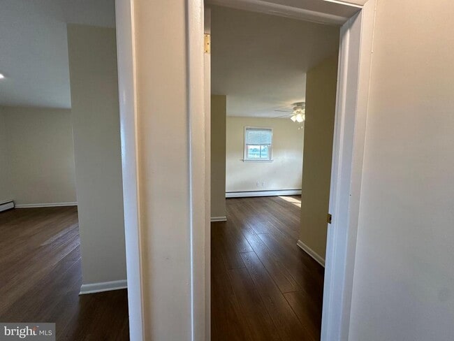 Building Photo - 623 Kriner Rd