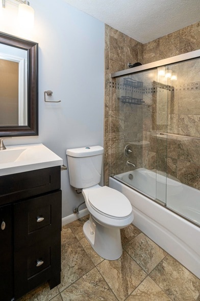 Building Photo - 1764 Promontory Dr