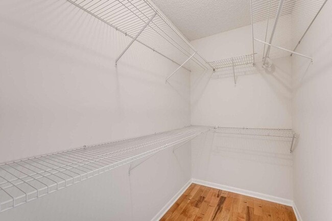 Building Photo - 9745 Loblolly Ln