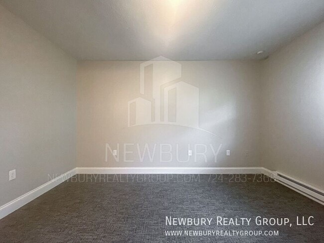 Building Photo - 49 Sunbury Estates