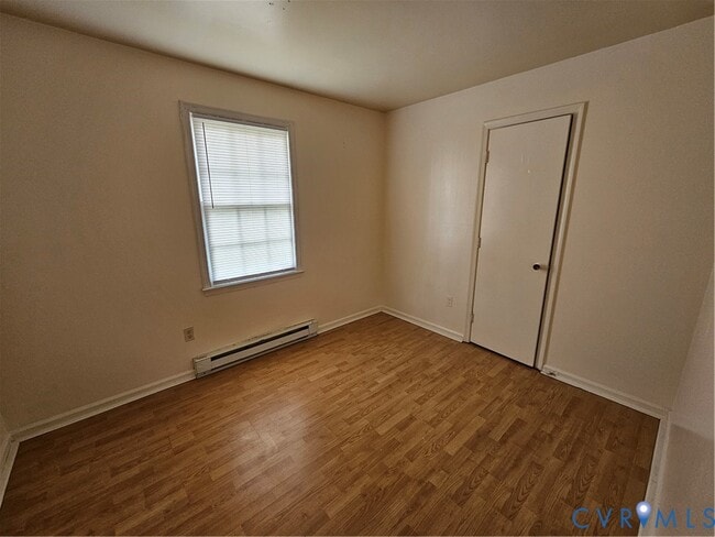 Building Photo - 3020 Groveland Ave